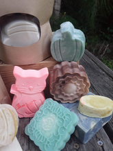 Load image into Gallery viewer, Zero Waste Soap Grab Bag